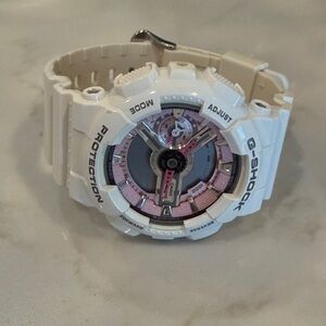 G-Shock White and Pink Smartwatch